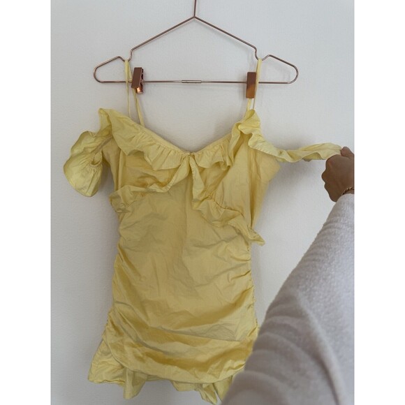 Revolve Lovers + Friends Mini Dress M Daffodil Ruched Ruffle Donna Cut Out - Picture 6 of 9
